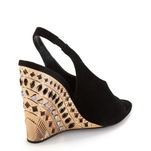 Ivy kirzhner wedge heel Preowned size 7m w/box